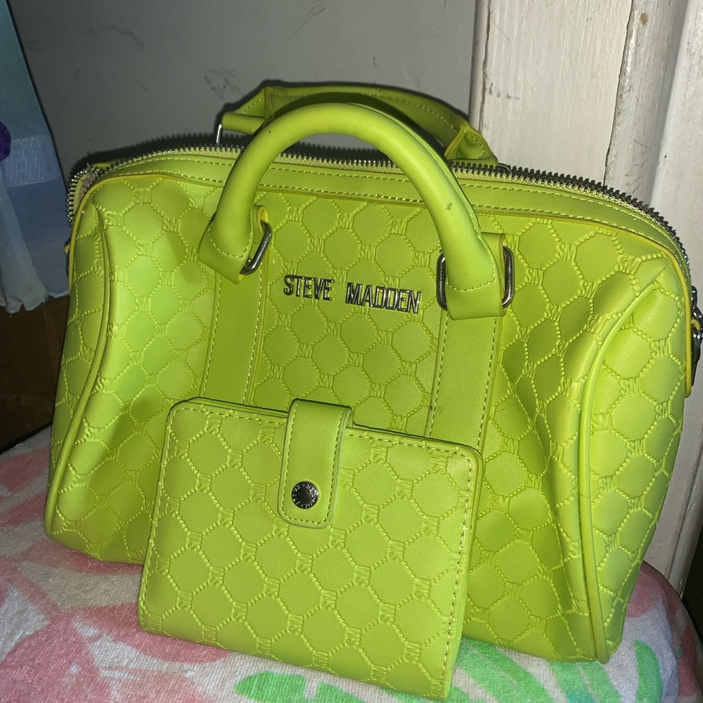 Steve Madden handbag set